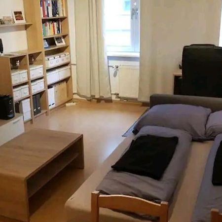 Apartment Im Zentrum Frankfurt am Main Exteriör bild